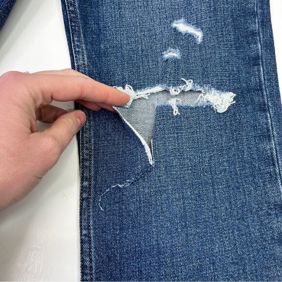 Abercrombie & Fitch The Mom High Rise Distressed jeans medium wash - 24 - Picture 7 of 11